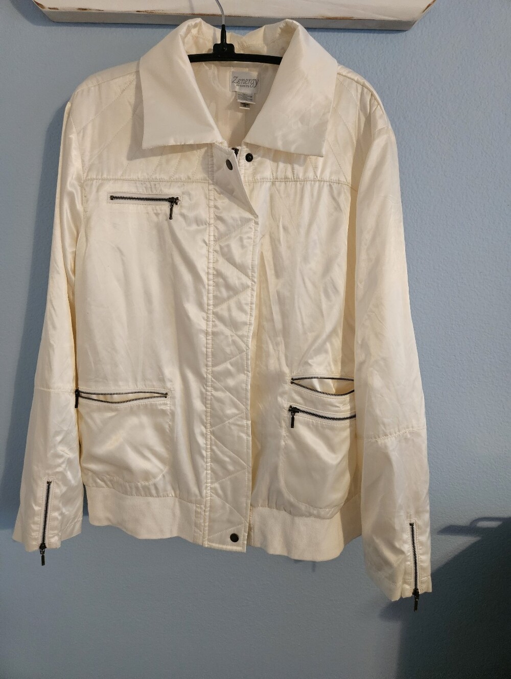 Zenergy Lightweight Cream Utility Jacket with Zip Pockets